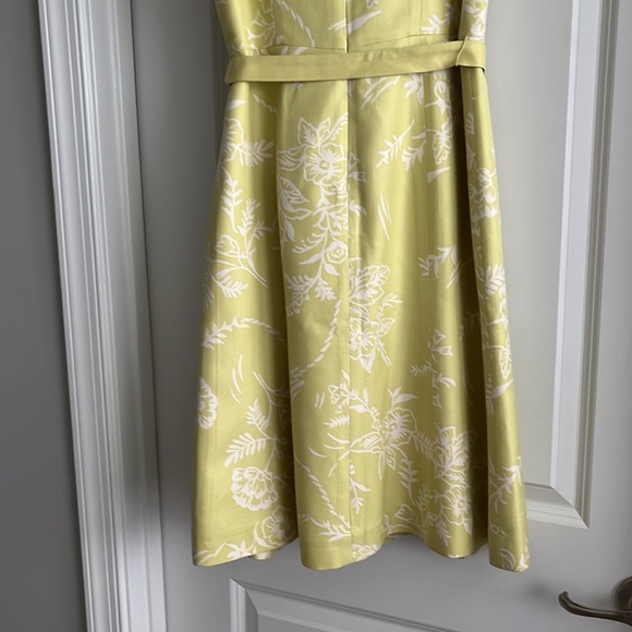 Ann Taylor 100% Silk Dress - Size 4 - Picture 5 of 8